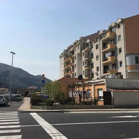 Appartamento Apartman Sweet Trebinje